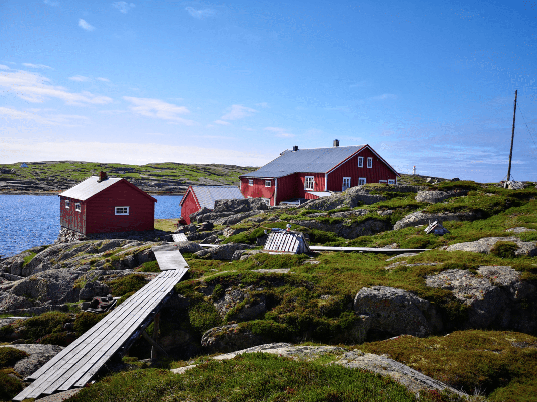 Bremstein with e-houses around